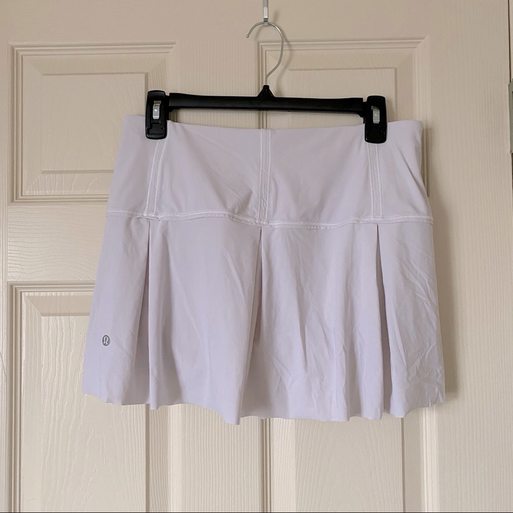 Lululemon White Tennis Skirt Size 8 Regular EUC